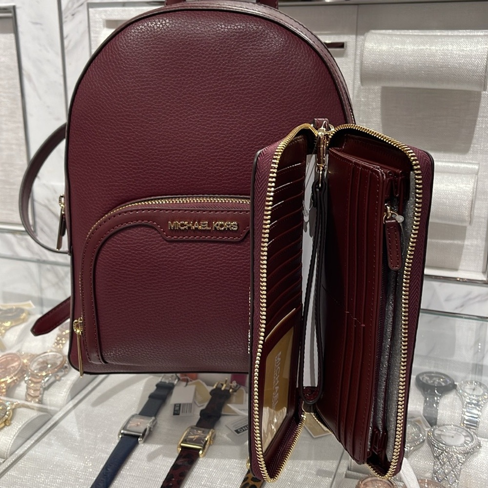 Michael Kors Jaycee Medium Pebbled Backpack
&
MK Continental Wristlet Wallet NWT - Picture 8 of 16